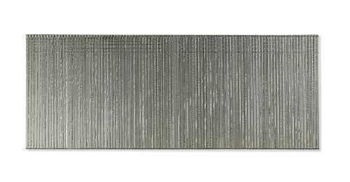S18N075FNJ 3/4" 18 Gauge 304 Stainless Steel Straight Brad Nails - 5,000 Count